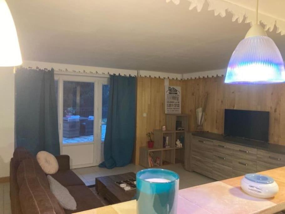 Superbe Appartement Au Calme De 1 A 3 Personnes 萨尔拉拉卡内达 外观 照片